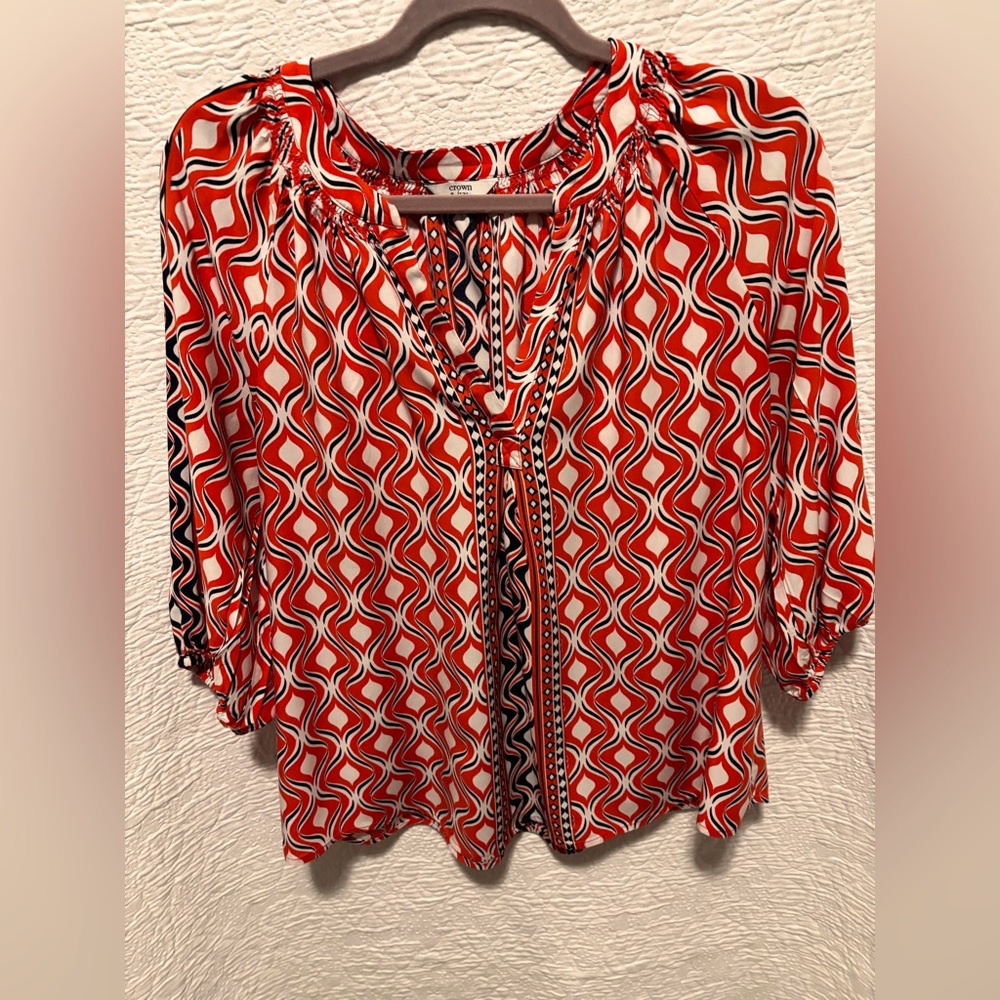 Crown & Ivy Orange and navy 3/4 sleeve top